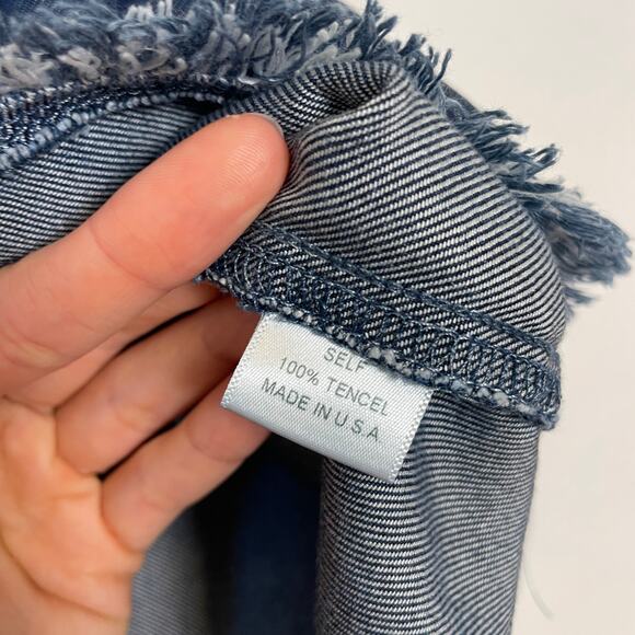 Maven West – Frayed Denim Tank Top Blouse with Fringe Hem - Picture 8 of 9